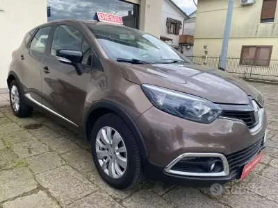 Usata Renault Captur 90 CV (66 kW) 2015 Other SUV