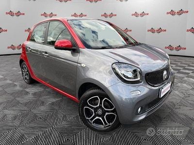 Usata Smart ForFour Prime 90 CV (66 kW) 2019 Grigio Utilitaria