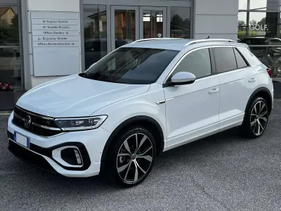 Usata VW T-Roc R-line 150 CV (110 kW) 2023 Pure white SUV