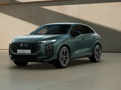 Nuova Audi Q3 Sportback Comfort 150 CV (110 kW) 2026 Verde salvia metallizzato SUV