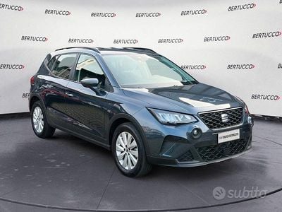 Usata Seat Arona Reference 95 CV (69 kW) 2023 Grigio SUV