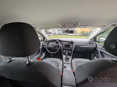 Begagnad VW Golf VII 105 HK (77 kW) 2013 Grå Sedan