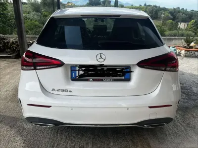 Usata Mercedes A250 Premium 160 CV (117 kW) 2021 Berlina