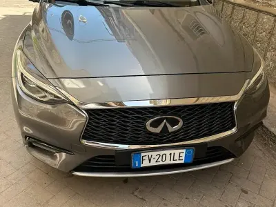 Usata Infiniti Q30 109 CV (80 kW) 2019 Berlina