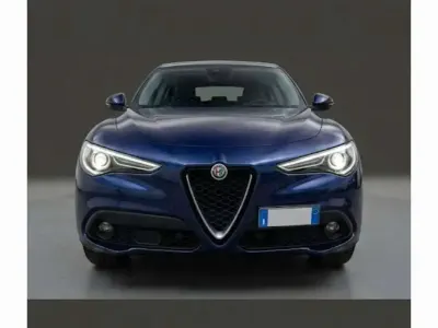 Usata Alfa Romeo Stelvio Executive 209 CV (153 kW) 2019 Blu/azzurro SUV