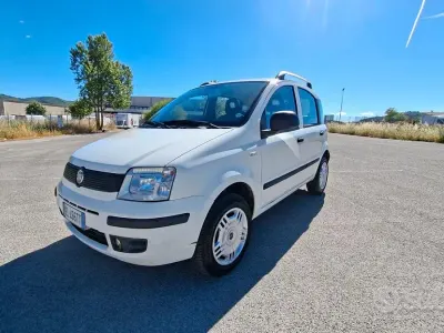 Usata Fiat Panda Classica 77 CV (56 kW) 2012 Bianco Utilitaria