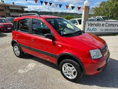 Usado Fiat Panda 4x4 Climbing 69 CV (50 kW) 2006 Rojo Utilitario