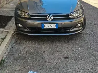 Usata VW Polo 95 CV (69 kW) 2020 Bluazzurro Utilitaria