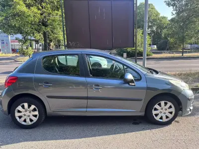 Usata Peugeot 207 88 CV (64 kW) 2007 Grigio Berlina