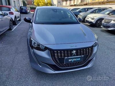 Usata Peugeot 208 100 CV (73 kW) 2023 Utilitaria