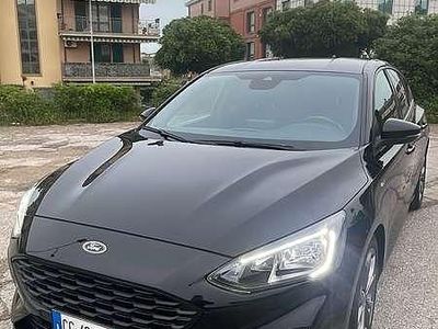 Usata Ford Focus ST-Line 120 CV (88 kW) 2021 Nero Berlina