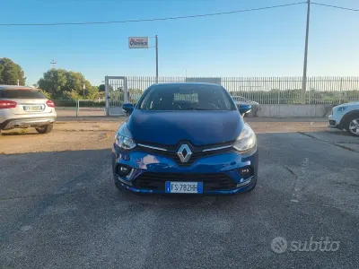 Usata Renault Clio IV Life 73 CV (53 kW) 2018 Blu Berlina