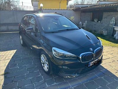 Nero Usata 2019 BMW 225 iPerformance Station wagon | 16.500 €