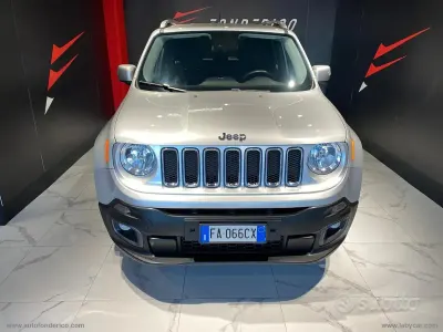Usata Jeep Renegade Limited 140 CV (102 kW) 2015 SUV