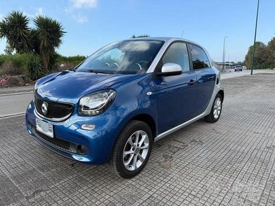 Usata Smart ForFour Passion 90 CV (66 kW) 2018 Blu Utilitaria