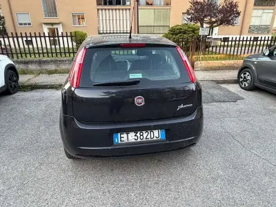 Usata Fiat Grande Punto S 75 CV (55 kW) 2013 Utilitaria
