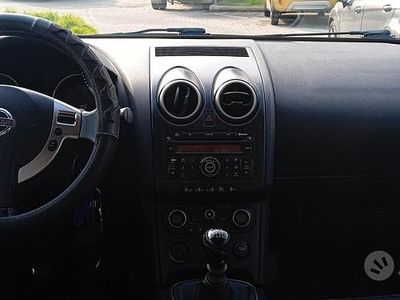 Usata Nissan Qashqai Pure 103 CV (75 kW) 2009 Nero SUV