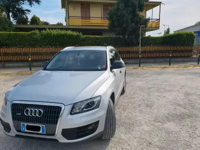 Usata Audi Q5 170 CV (125 kW) 2011 Grigio SUV