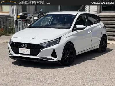 Usata Hyundai i20 84 CV (61 kW) 2023 Bianco Utilitaria