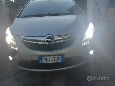 Usata Opel Zafira Tourer