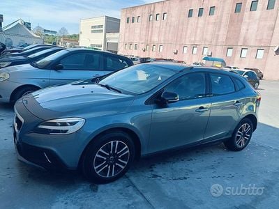 Occasion Volvo V40 CC 150 ch (110 kW) 2019 Gris Break