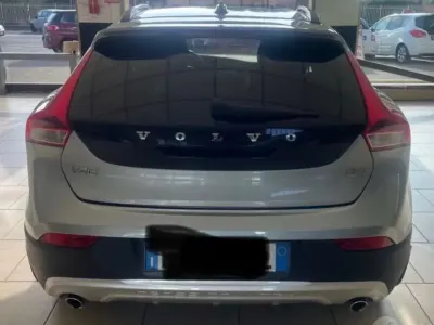 Usata Volvo V40 CC Kinetic 190 CV (139 kW) 2014 Grigio Station wagon