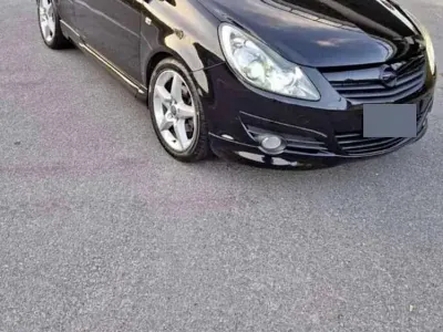 Używany Opel Corsa 125 KM (91 kW) 2008 Czarny Hatchback