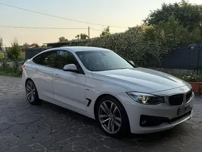 Usata BMW 325 Sport Line 218 CV (160 kW) 2014 Bianco Berlina