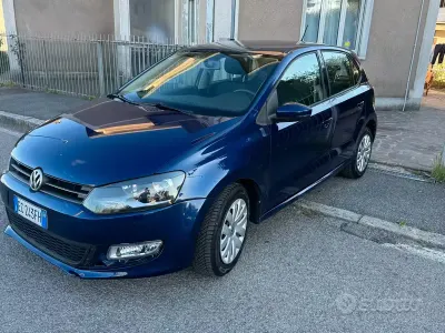 Usado VW Polo Comfortline 69 HP (50 kW) 2010 Azul Citadino