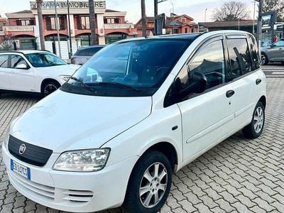 Usata Fiat Multipla Dynamic 103 CV (75 kW) 2010 Bianco Monovolume