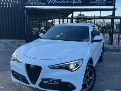 Usata Alfa Romeo Stelvio Sprint 190 CV (139 kW) 2022 Bianco SUV