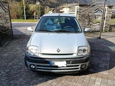 Renault Clio II