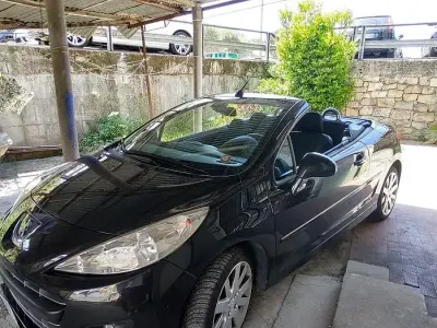 Usata Peugeot 207 112 CV (82 kW) 2014 Cabrio