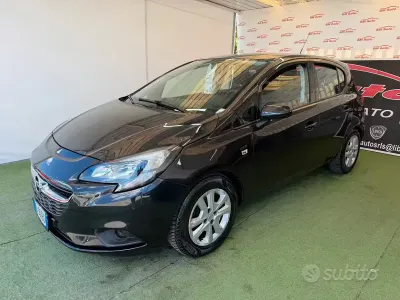 Usata Opel Corsa 86 CV (63 kW) 2015 Nero Utilitaria