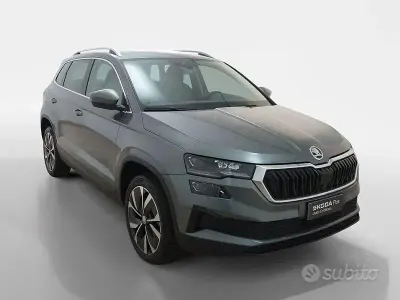 Usata Skoda Karoq Style 116 CV (85 kW) 2023 Grigio SUV