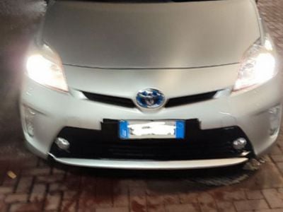 Grigio Usata 2014 Toyota Prius Utilitaria | 8000 €