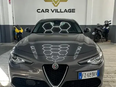 Gebraucht Alfa Romeo Giulia Veloce 211 PS (155 kW) 2019 Grau Limousine