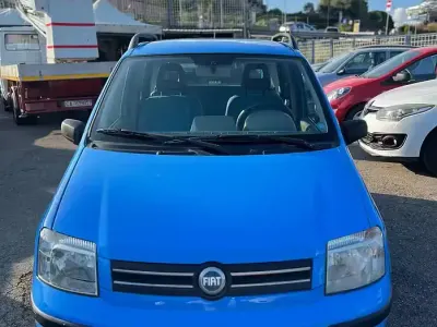 Usata Fiat Panda Emotion 60 CV (44 kW) 2005 Blu Utilitaria