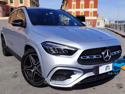 Begagnad Mercedes GLA180 Advanced Plus 116 HK (85 kW) 2025 Gul SUV