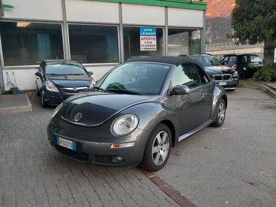 usata VW Beetle New1.9 TDI 105CV Cabrio