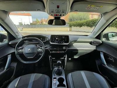 Usata Peugeot 2008 Active 102 CV (75 kW) 2023 SUV