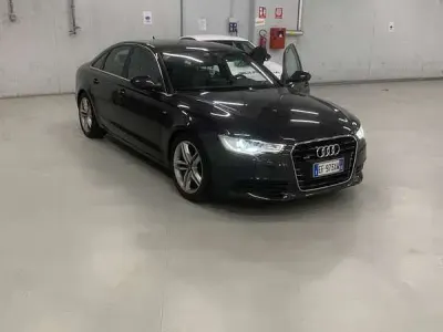 Usado Audi A6 Advanced 245 CV (180 kW) 2011 Negro Berlina