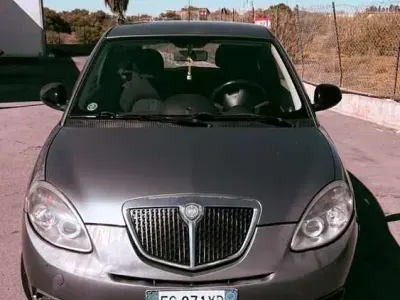 Usata Lancia Ypsilon