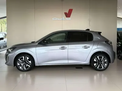 Usata Peugeot 208 Allure 101 CV (74 kW) 2025 Grigio artense Utilitaria
