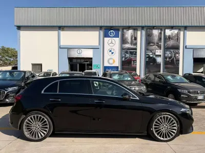 Usata Mercedes A180 Advanced Plus 116 CV (85 kW) 2024 Other Berlina