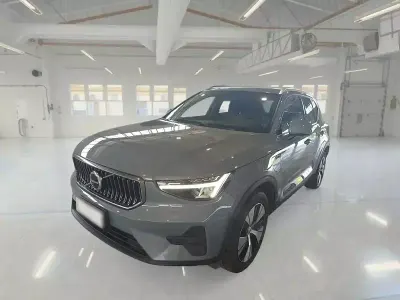 Usata Volvo XC40 Core 129 CV (94 kW) 2022 SUV