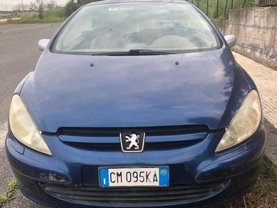 Usata Peugeot 307 CC 2004 Blu Cabrio