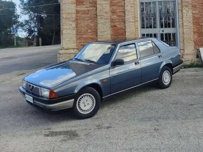 Usata Alfa Romeo 75 97 CV (71 kW) 1986 Berlina