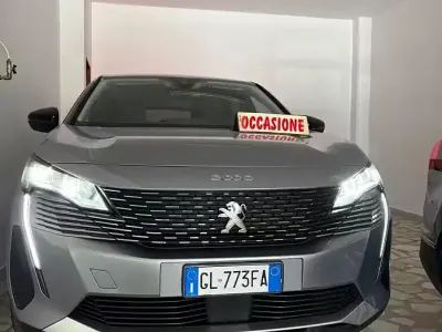 Usata Peugeot 3008 131 CV (96 kW) 2022 Grigio SUV