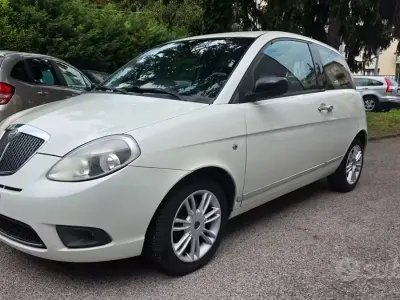 Usata Lancia Ypsilon